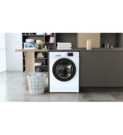 Hotpoint HOTPOINT LAVATRICE 7KG SLIM INVERTER VAP.B 1200GIRI BWSA RSSG R527 B IT Hotpoint HOTPOINT LAVATRICE 7KG SLIM INVERTER VAP.B 1200GIRI BWSA RSSG R527 B IT