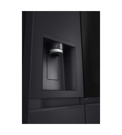 LG LG InstaView GSXE91EVAD Frigorifero Side-by-Side Door-in-Door 628 L No Frost Wi-Fi Senza allaccio Classe D LG LG InstaView GSXE91EVAD Frigorifero Side-by-Side Door-in-Door 628 L No Frost Wi-Fi Senza allaccio Classe D